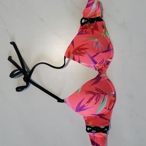 PINK Victoria's Secret bikini top